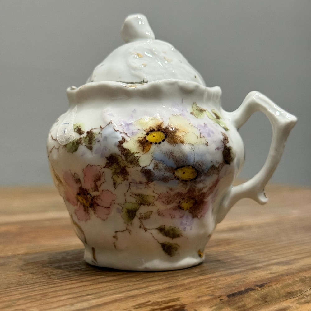 Antique Vintage Porcelain Floral Mustard Pot Sugar Bowl with Lid Scalloped Rim